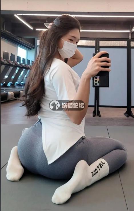 141125g9lz9zxyu6ynxi98.png